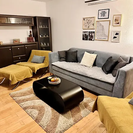 Apartment Cadena, *