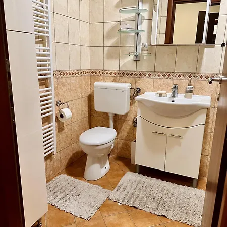 Cadena, Apartment Banja Luka